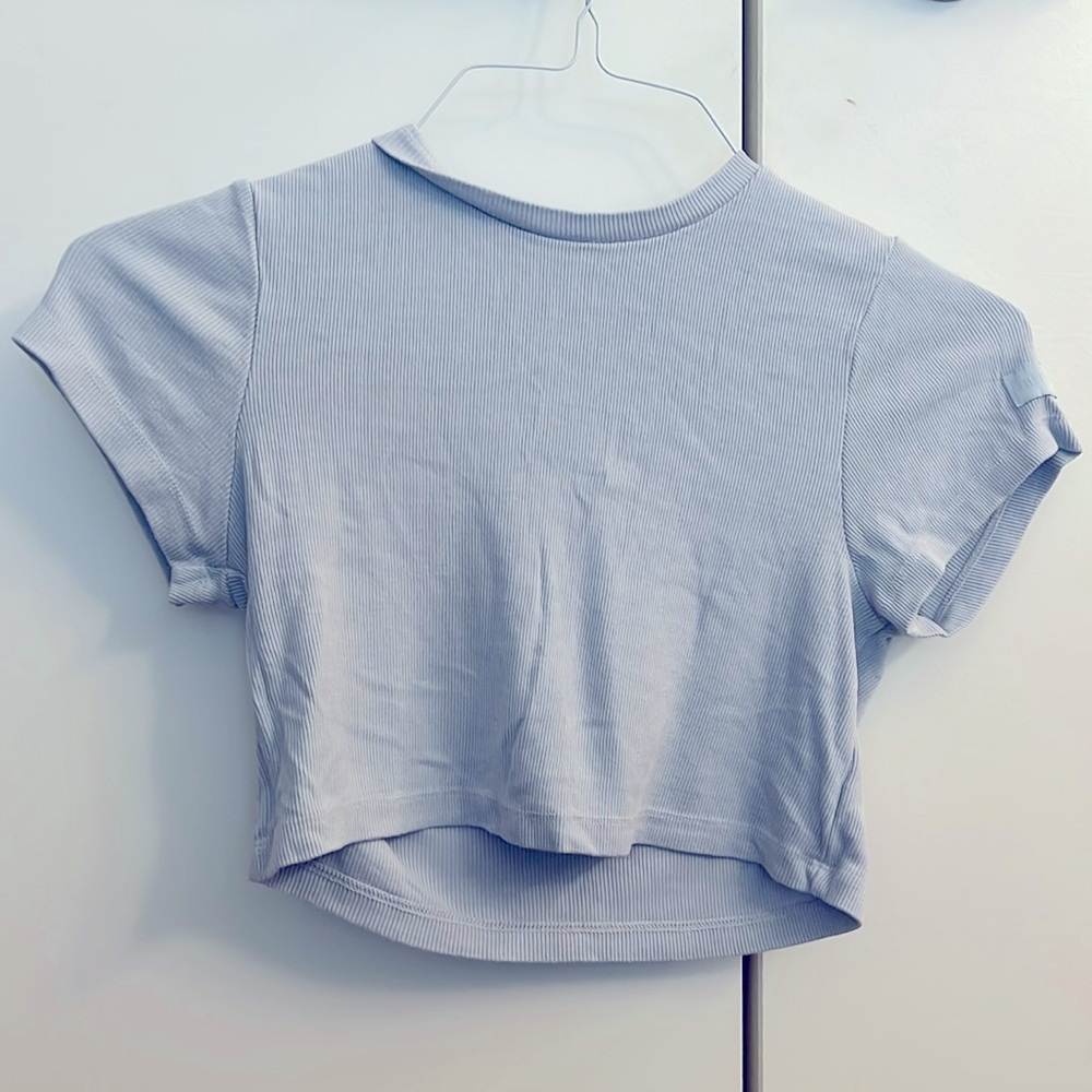 Set active form crop top